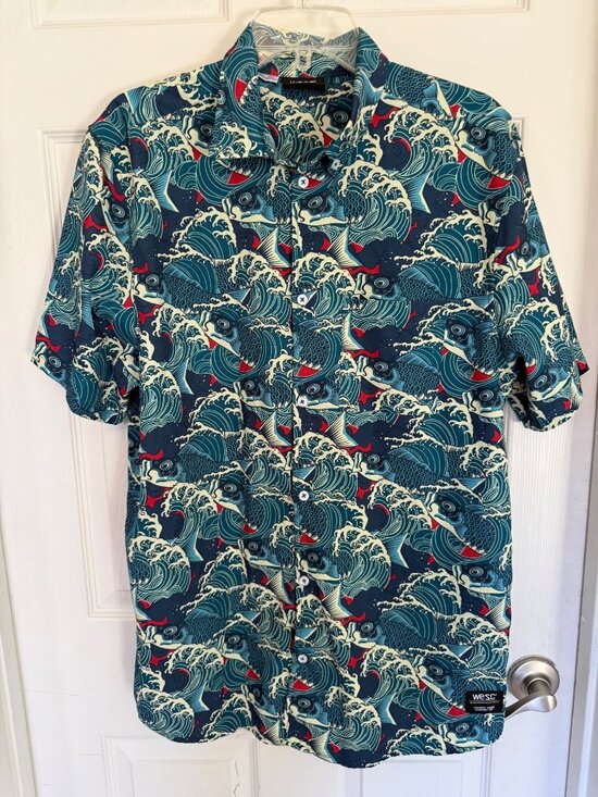 Wesc Other - WESC Asian Koi Fish & Waves Short Sleeve Casual Button Down Men's Shirt XL